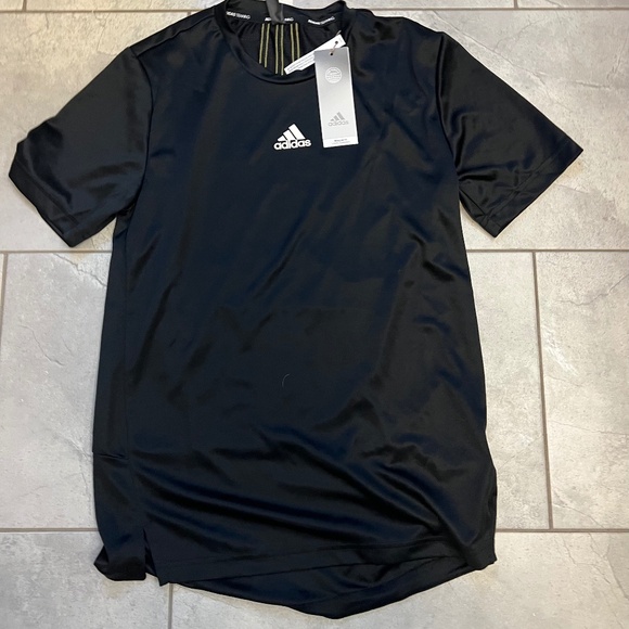 Adidas training  t shirt - Picture 1 of 4